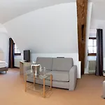 Romantik Johanniter-kreuz 4*