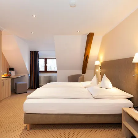 Romantik Johanniter-kreuz Hotell