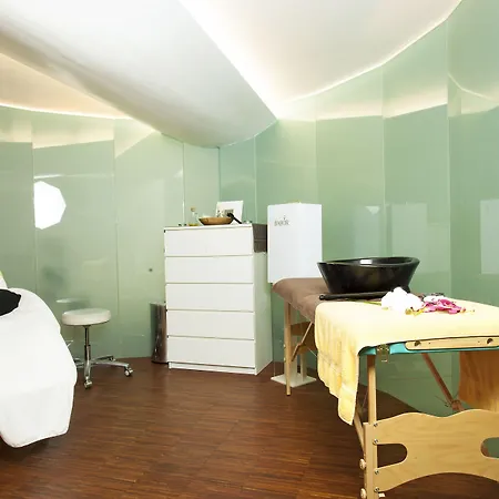Hotell Romantik Johanniter-kreuz 4*