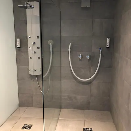 Romantik Johanniter-kreuz Hotell
