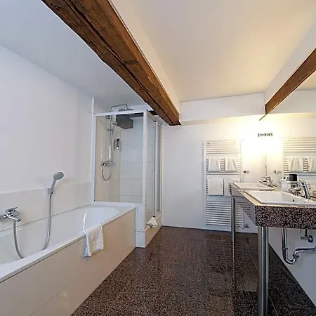 Romantik Johanniter-kreuz 4*