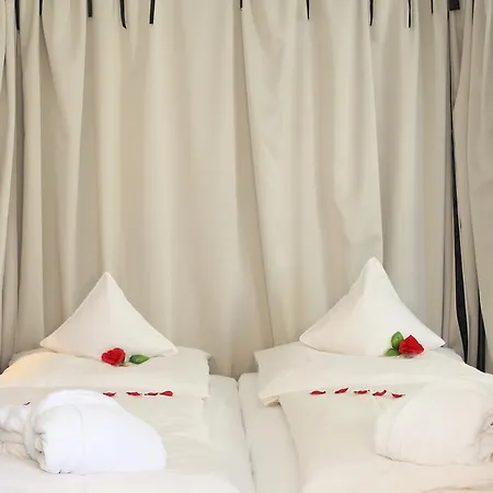 Romantik Johanniter-kreuz 4* Иберлинген