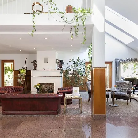 约翰尼特克罗伊茨罗曼蒂克酒店