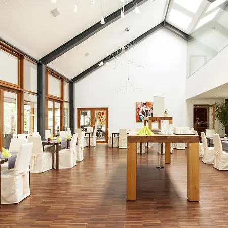 Romantik Johanniter-kreuz Hotell 4*
