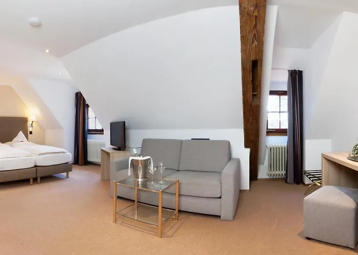 Romantik Johanniter-kreuz 4*